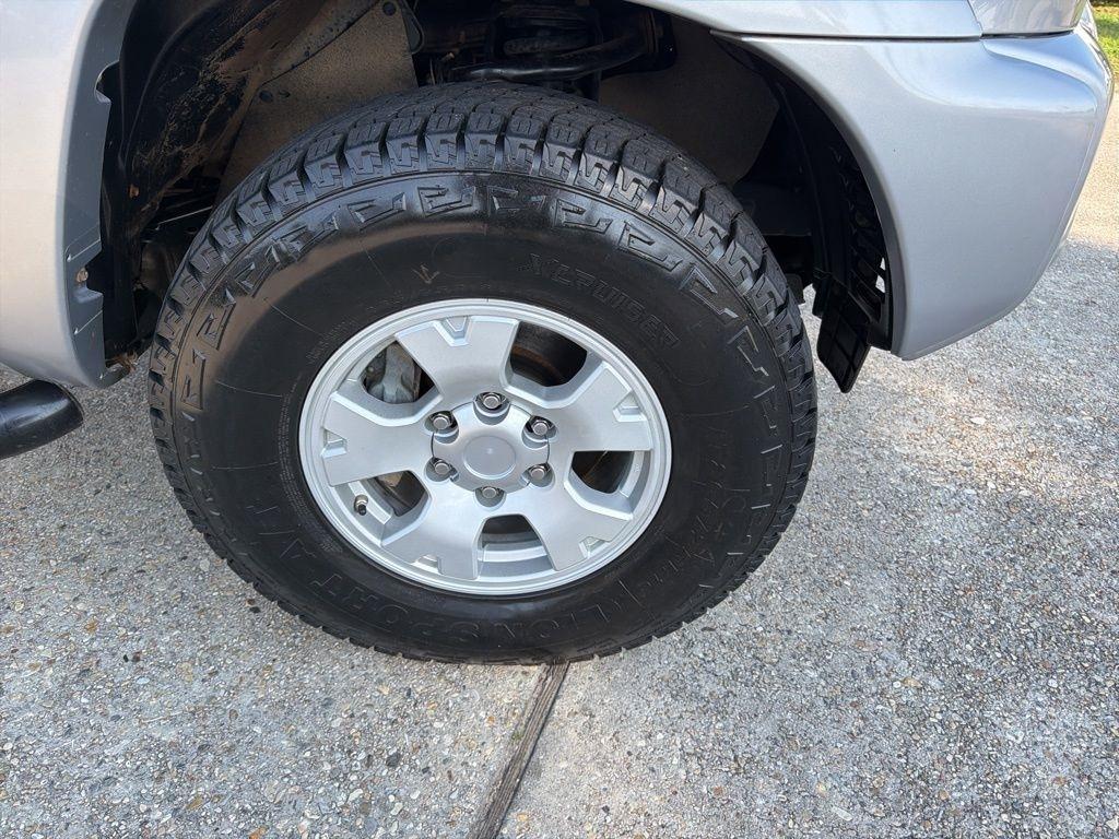 Toyota Tacoma PreRunner Double Cab V6 5AT 2WD 2015