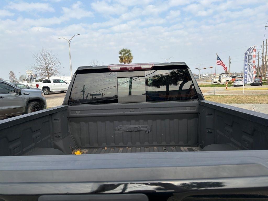 GMC Sierra 1500 AT4 Crew Cab Long Box 4WD 2021