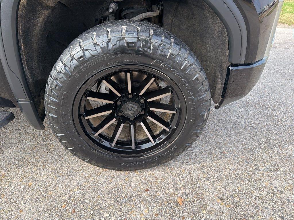 GMC Sierra 1500 AT4 Crew Cab Long Box 4WD 2021