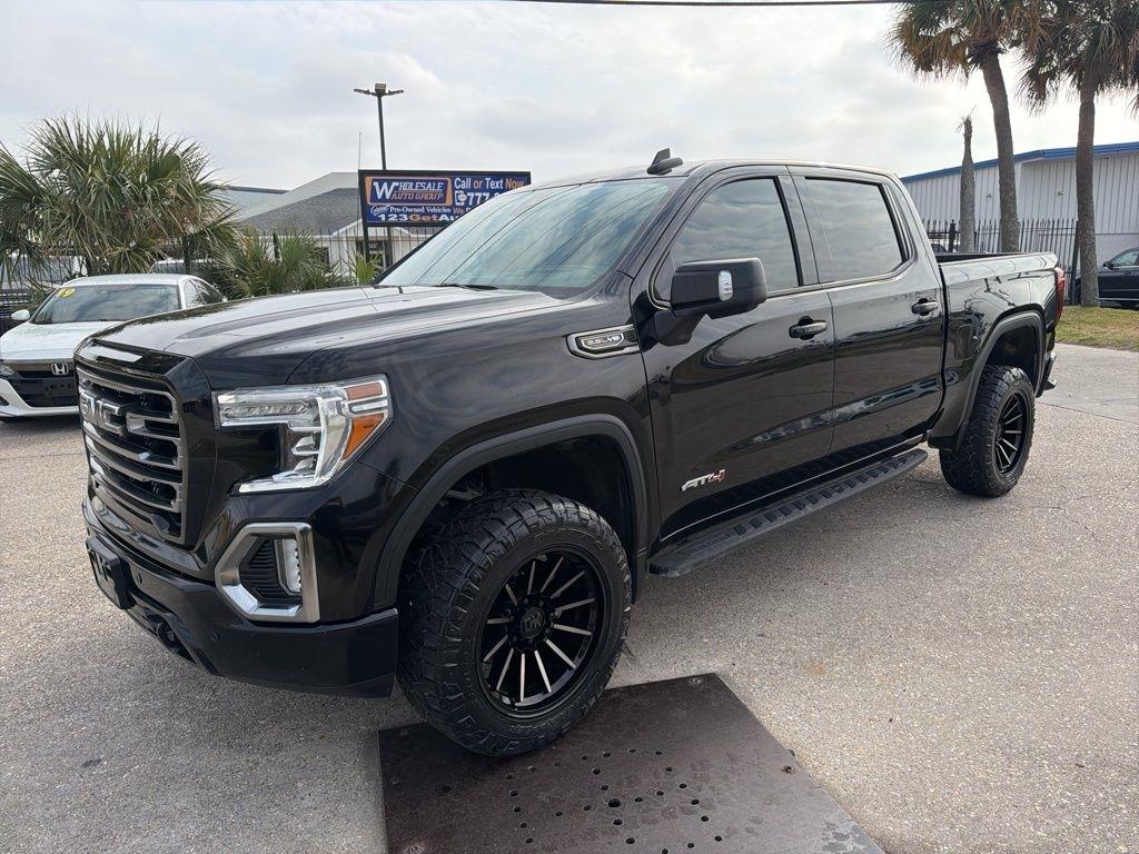 GMC Sierra 1500 AT4 Crew Cab 4WD 2021