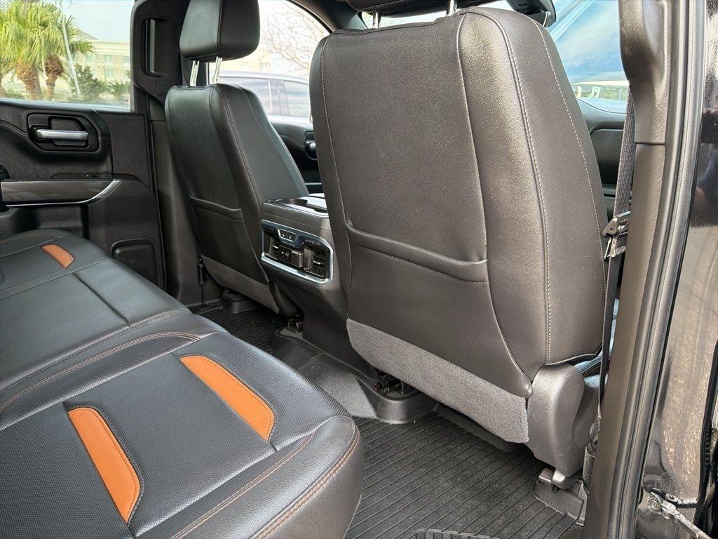 GMC Sierra 1500 AT4 Crew Cab 4WD 2021