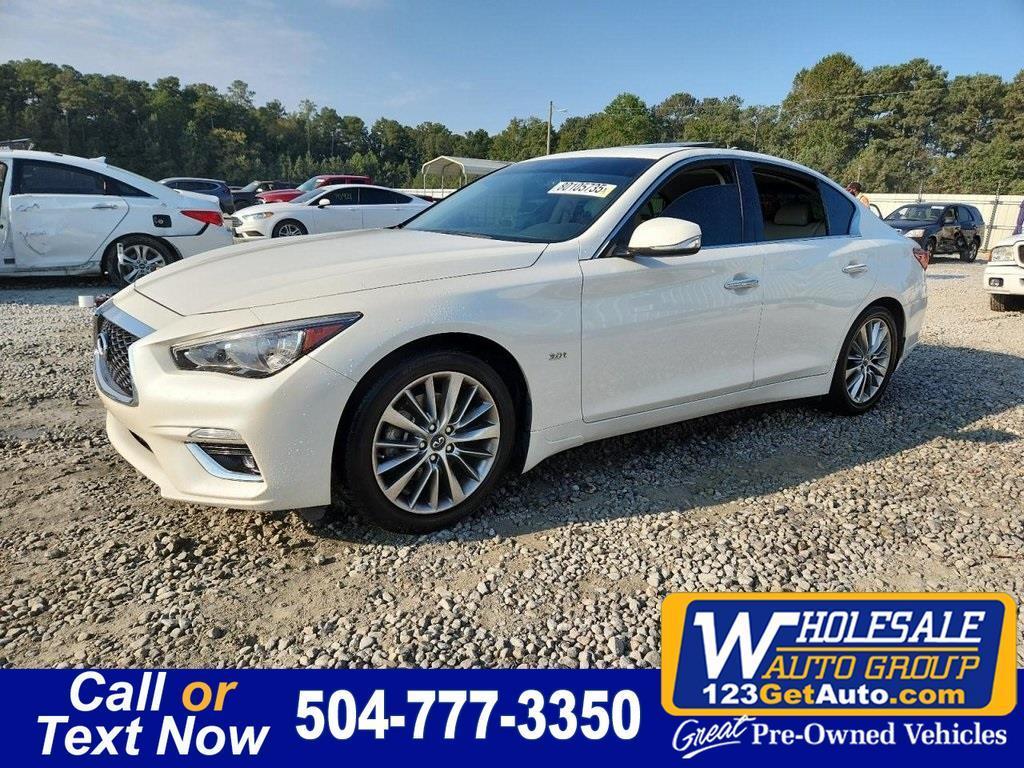 2018 INFINITI Q50 LUXE