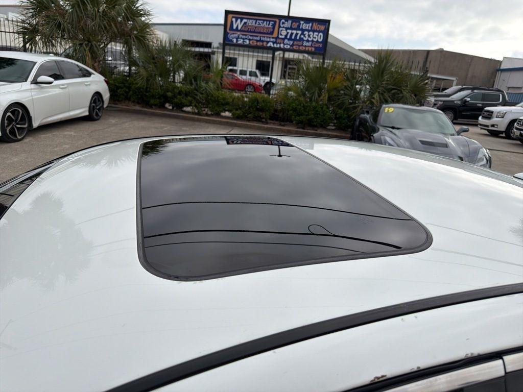 Infiniti Q50 3.0t LUXE 2018