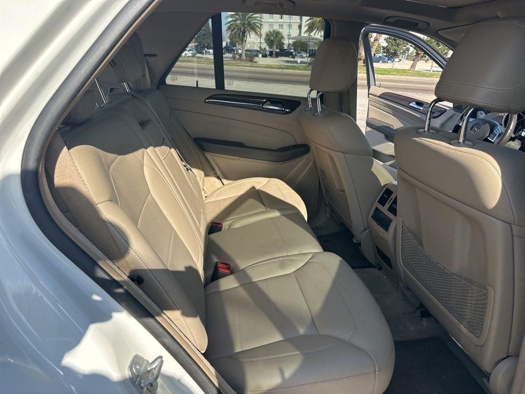 Mercedes-Benz M-Class ML350 4MATIC 2012