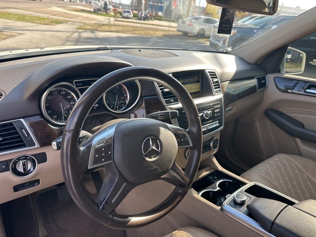 Mercedes-Benz M-Class ML350 4MATIC 2012