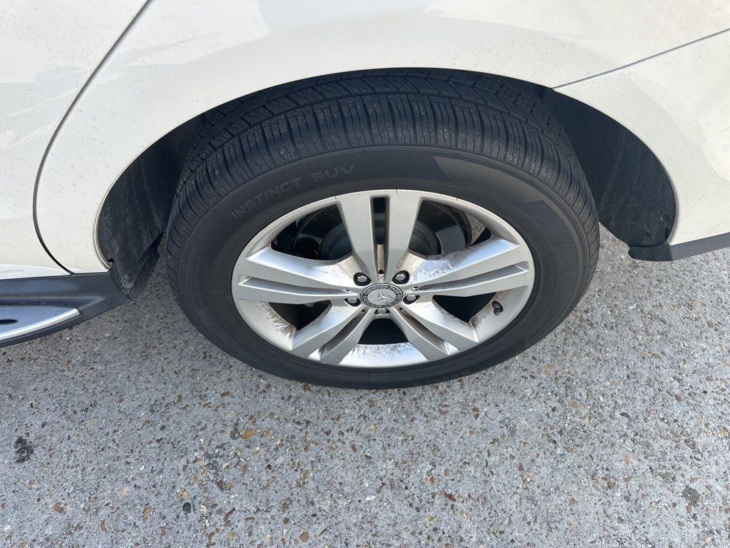 Mercedes-Benz M-Class ML350 4MATIC 2012