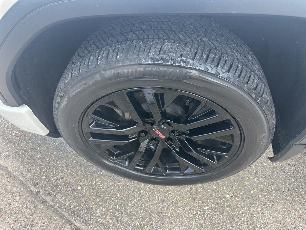 GMC Sierra 1500 Limited Denali Crew Cab 4WD 2022