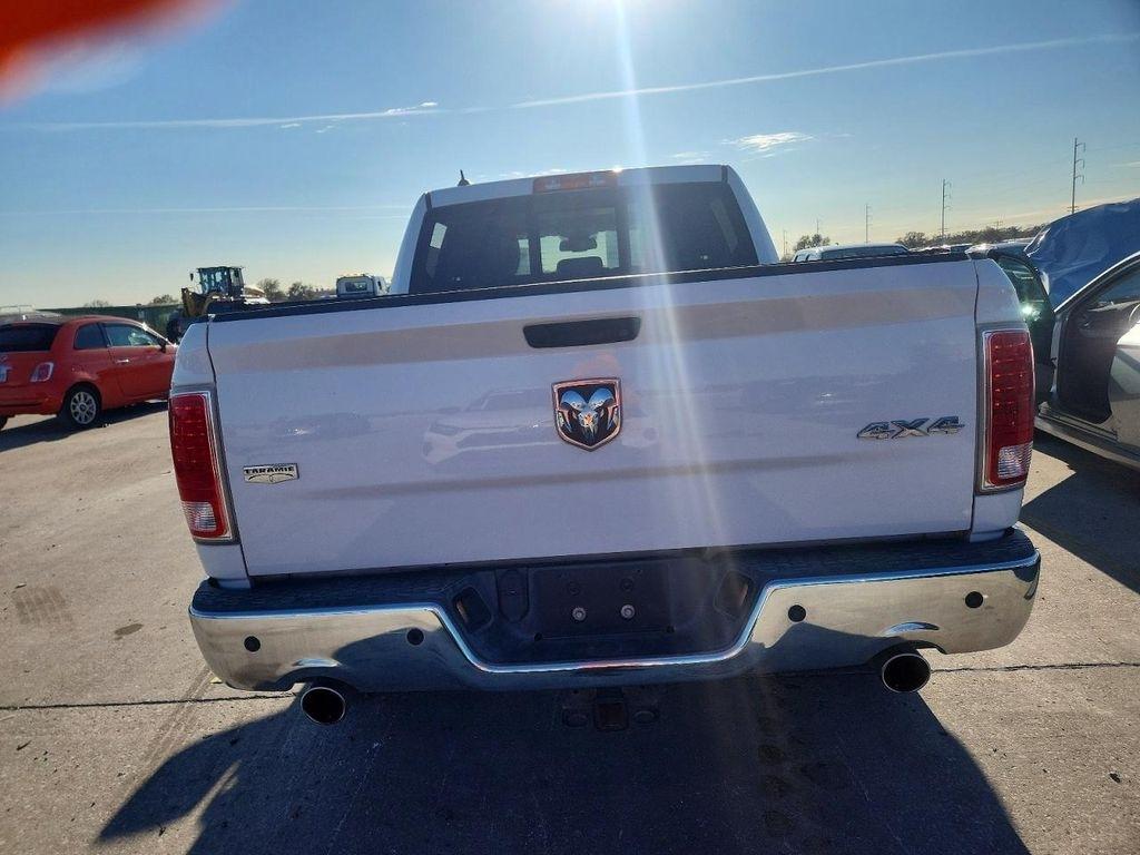 RAM 1500 Laramie Crew Cab SWB 4WD 2013