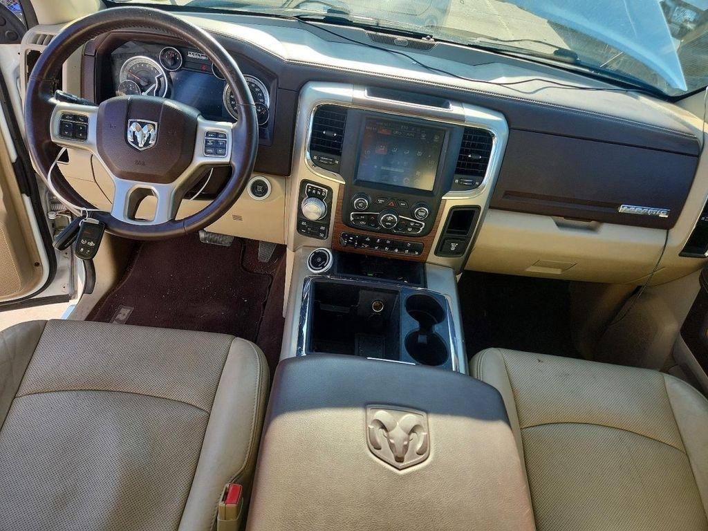 RAM 1500 Laramie Crew Cab SWB 4WD 2013