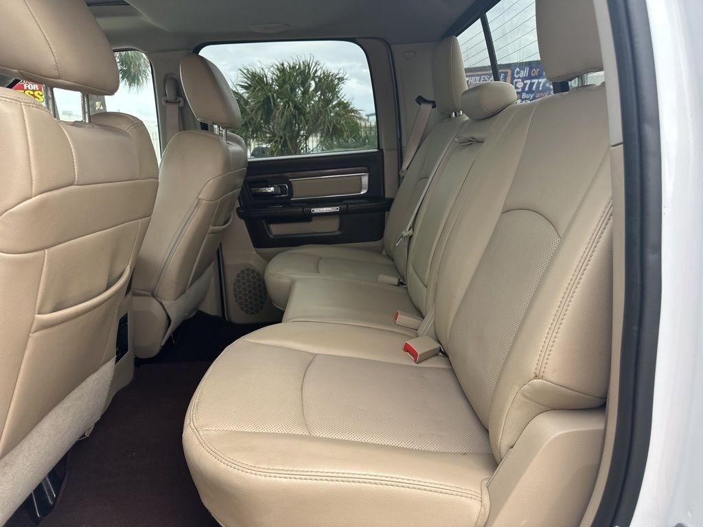 RAM 1500 Laramie Crew Cab SWB 4WD 2013