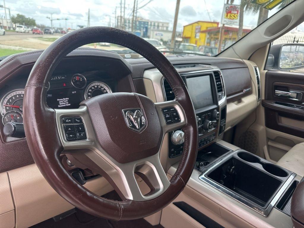 RAM 1500 Laramie Crew Cab SWB 4WD 2013