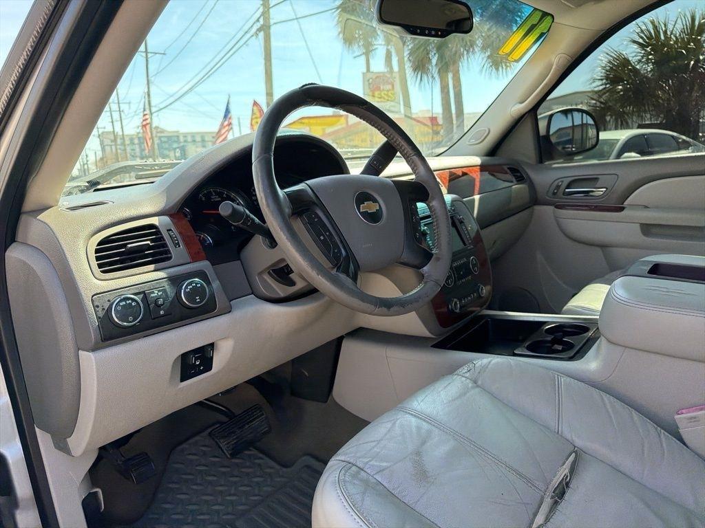 Chevrolet Silverado 1500 LTZ Crew Cab 4WD 2011