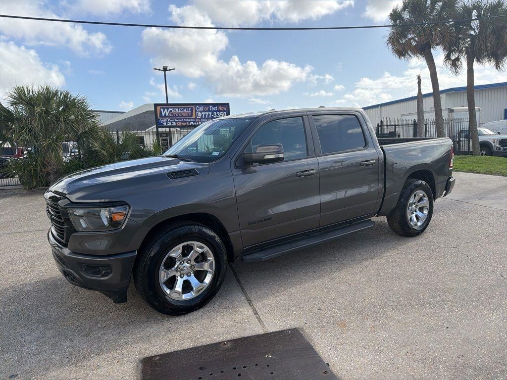 RAM 1500 Big Horn Crew Cab SWB 4WD 2020