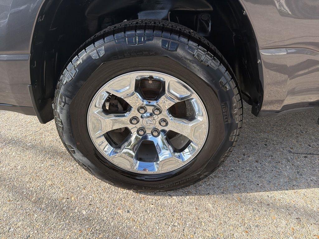 RAM 1500 Big Horn Crew Cab SWB 4WD 2020