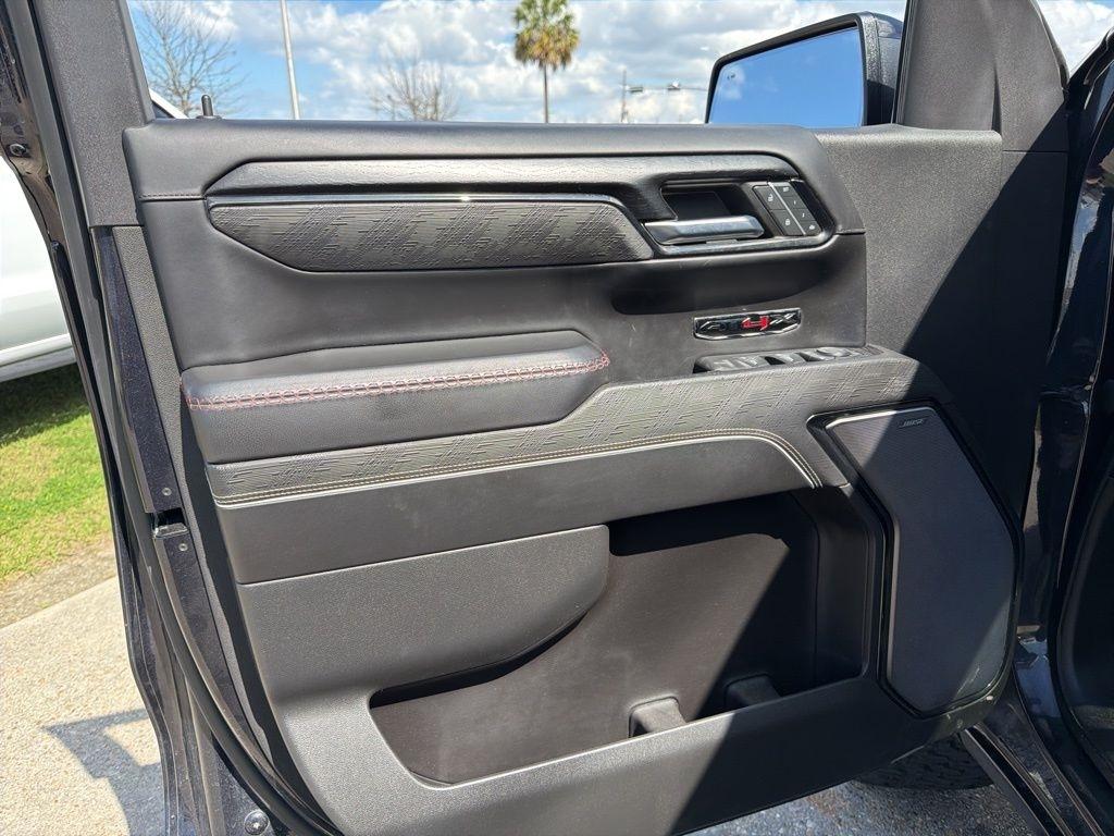 GMC Sierra 1500 AT4X Crew Cab 4WD 2023