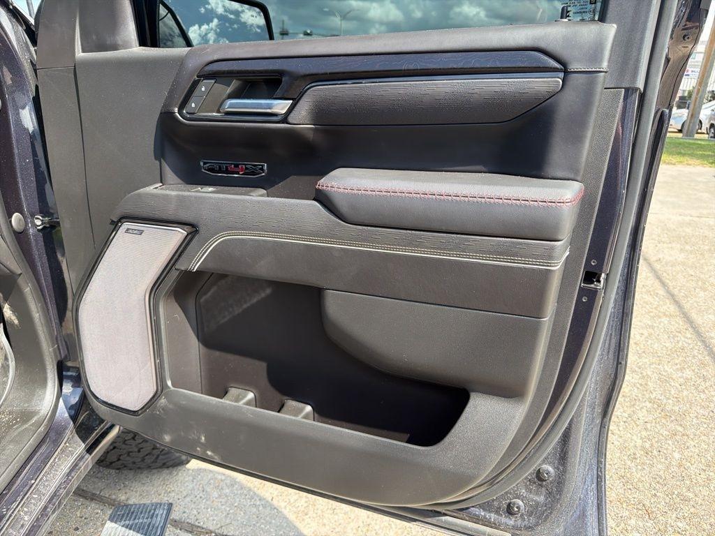 GMC Sierra 1500 AT4X Crew Cab 4WD 2023