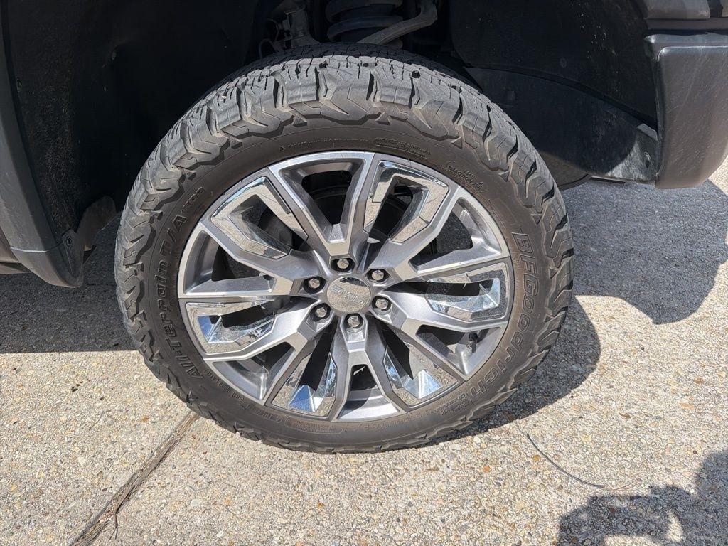 GMC Sierra 1500 AT4X Crew Cab 4WD 2023