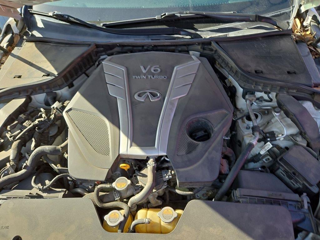 Infiniti Q50 3.0t LUXE 2018