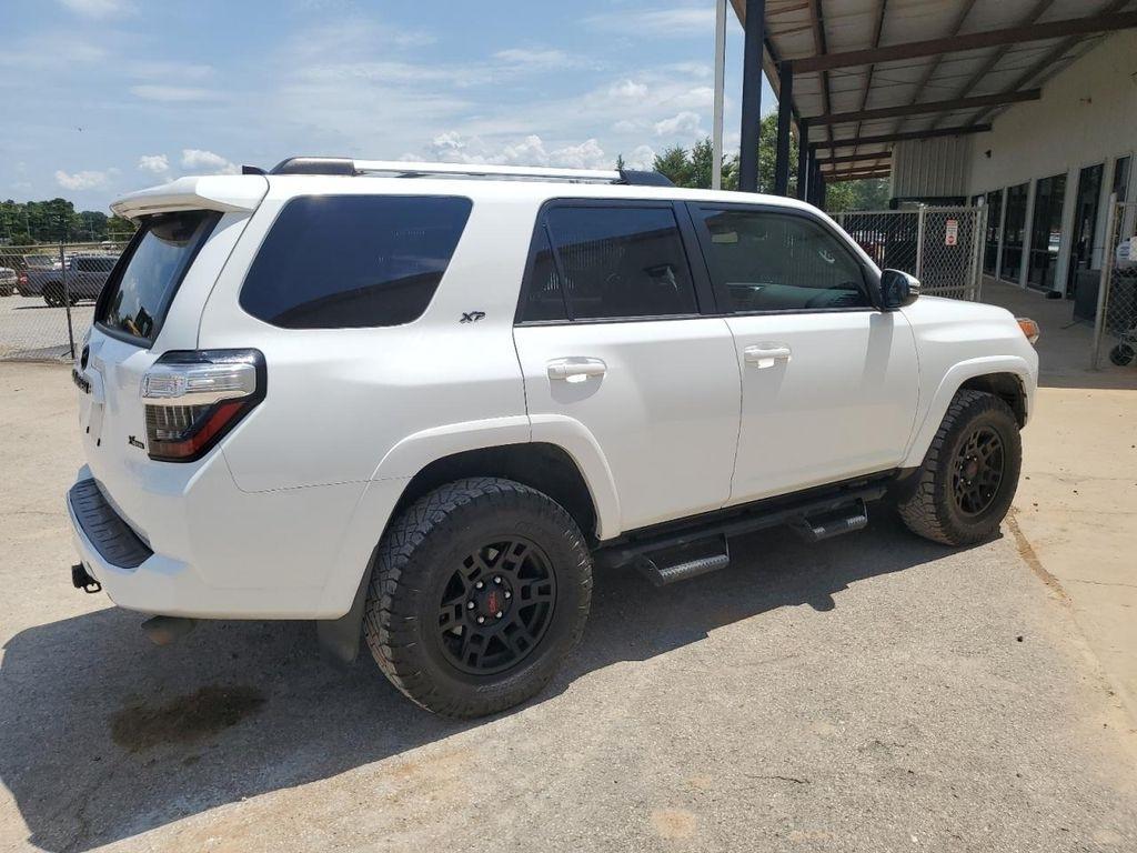 Toyota 4Runner SR5 Premium 4WD 2022