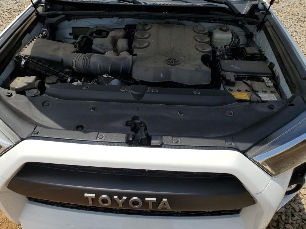 Toyota 4Runner SR5 Premium 4WD 2022