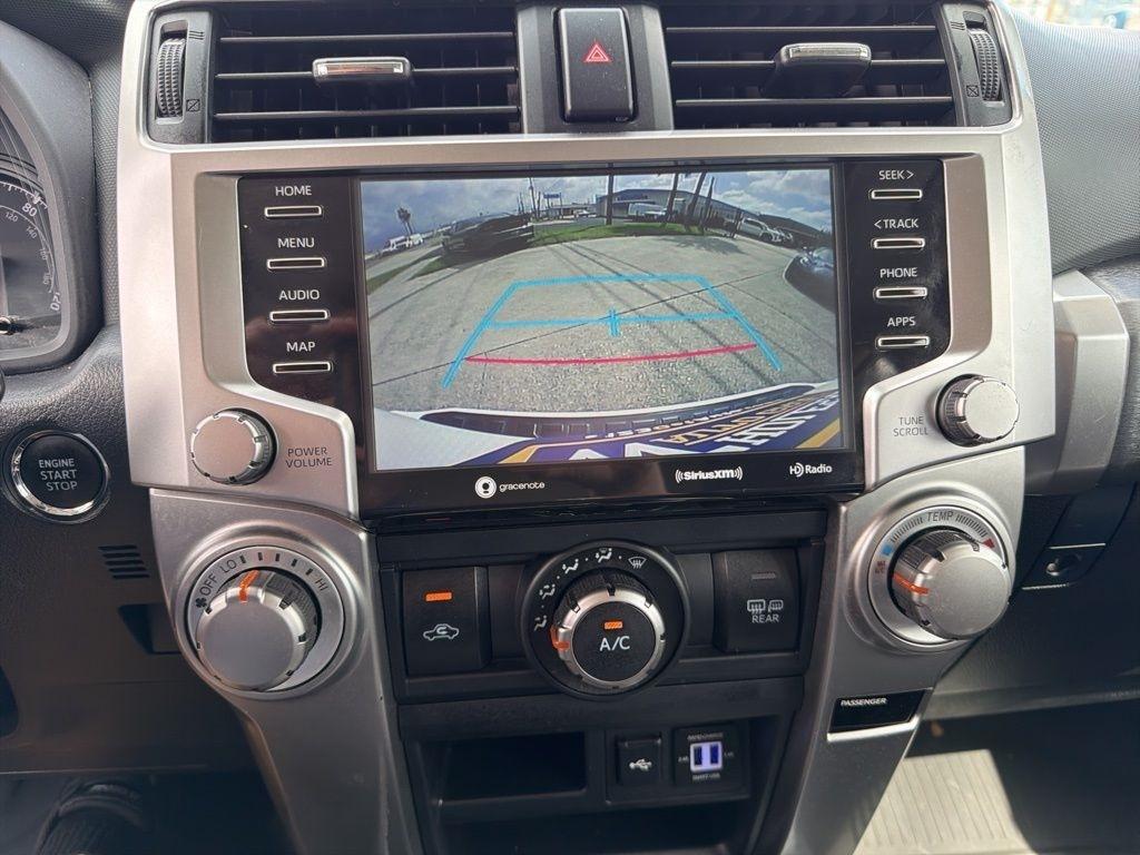 Toyota 4Runner SR5 Premium 4WD 2022