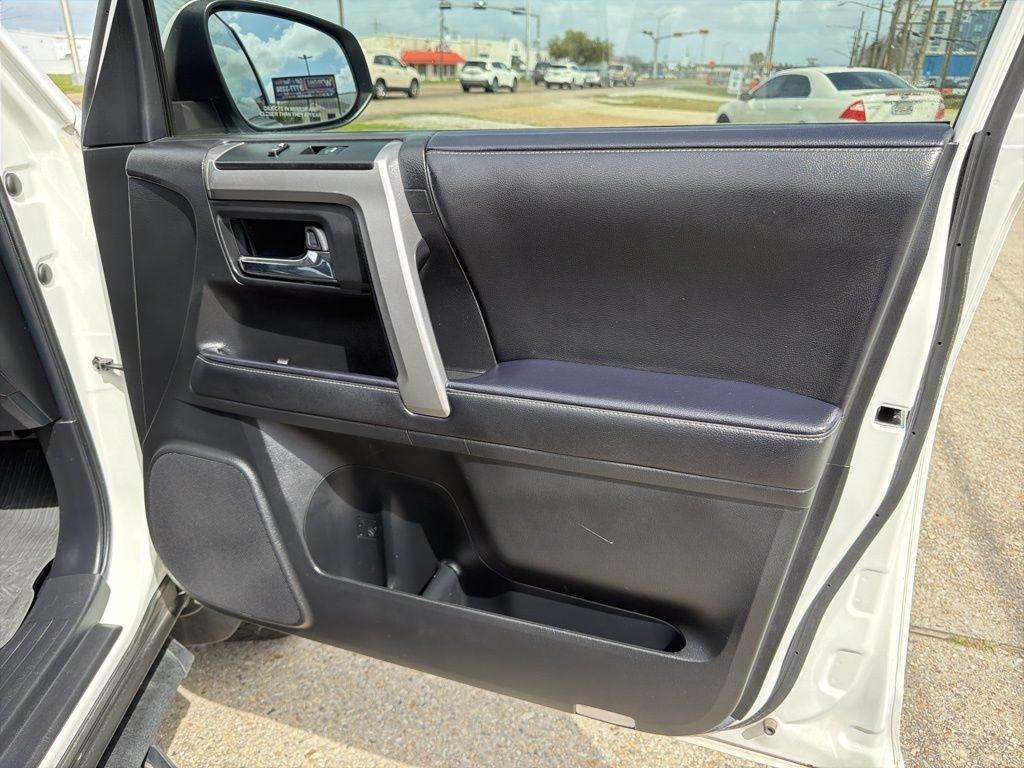 Toyota 4Runner SR5 Premium 4WD 2022