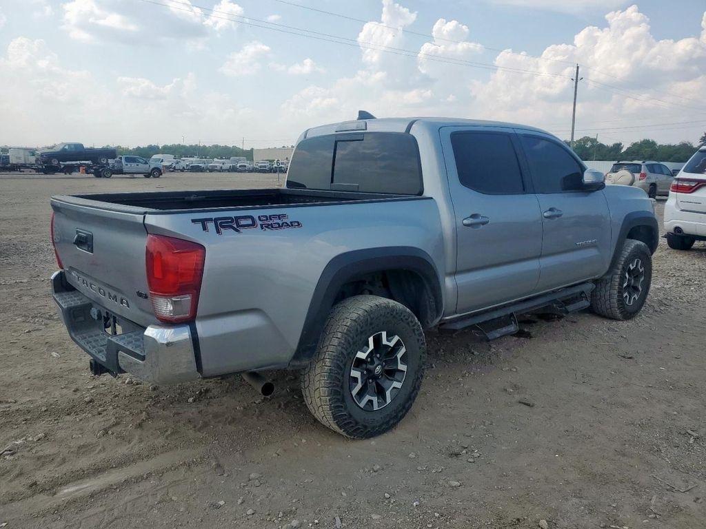 Toyota Tacoma SR5 Double Cab Long Bed V6 6AT 2WD 2017