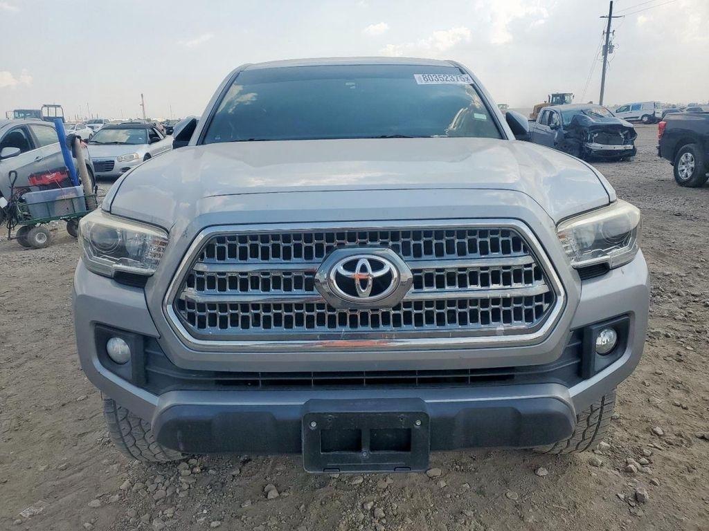 Toyota Tacoma SR5 Double Cab Long Bed V6 6AT 2WD 2017