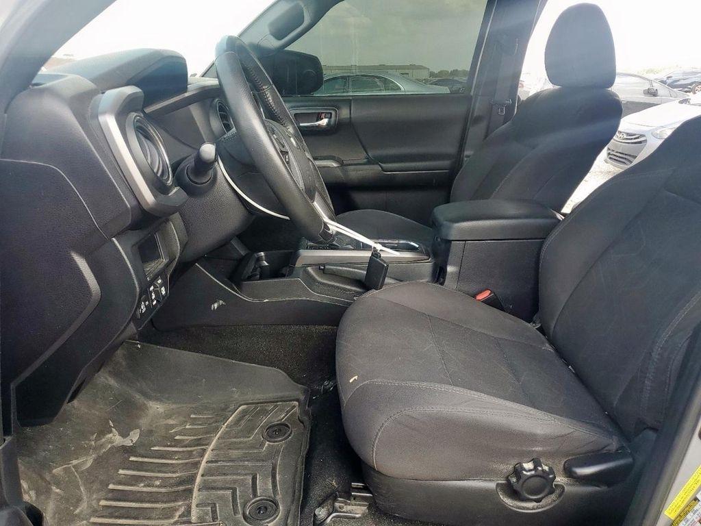 Toyota Tacoma SR5 Double Cab Long Bed V6 6AT 2WD 2017