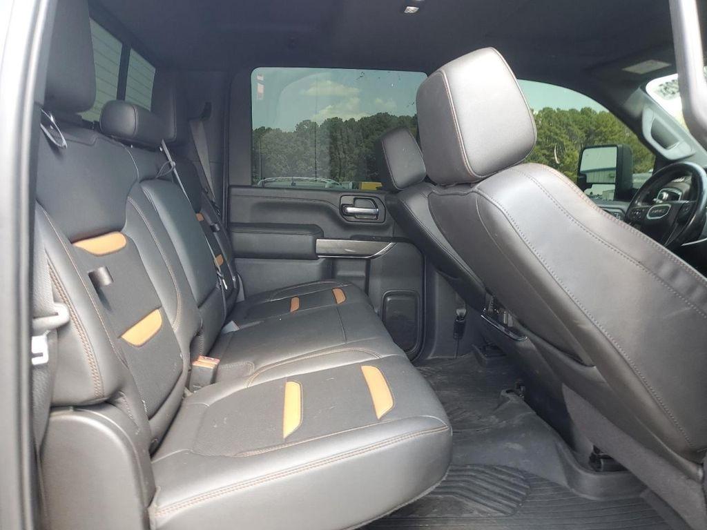 GMC Sierra 2500HD AT4 Crew Cab 4WD 2020