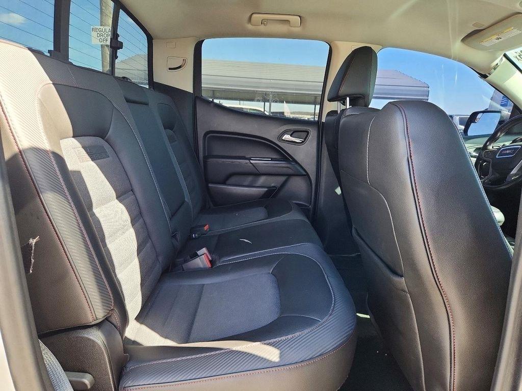 GMC Canyon SLE Crew Cab 4WD Long Box 2016