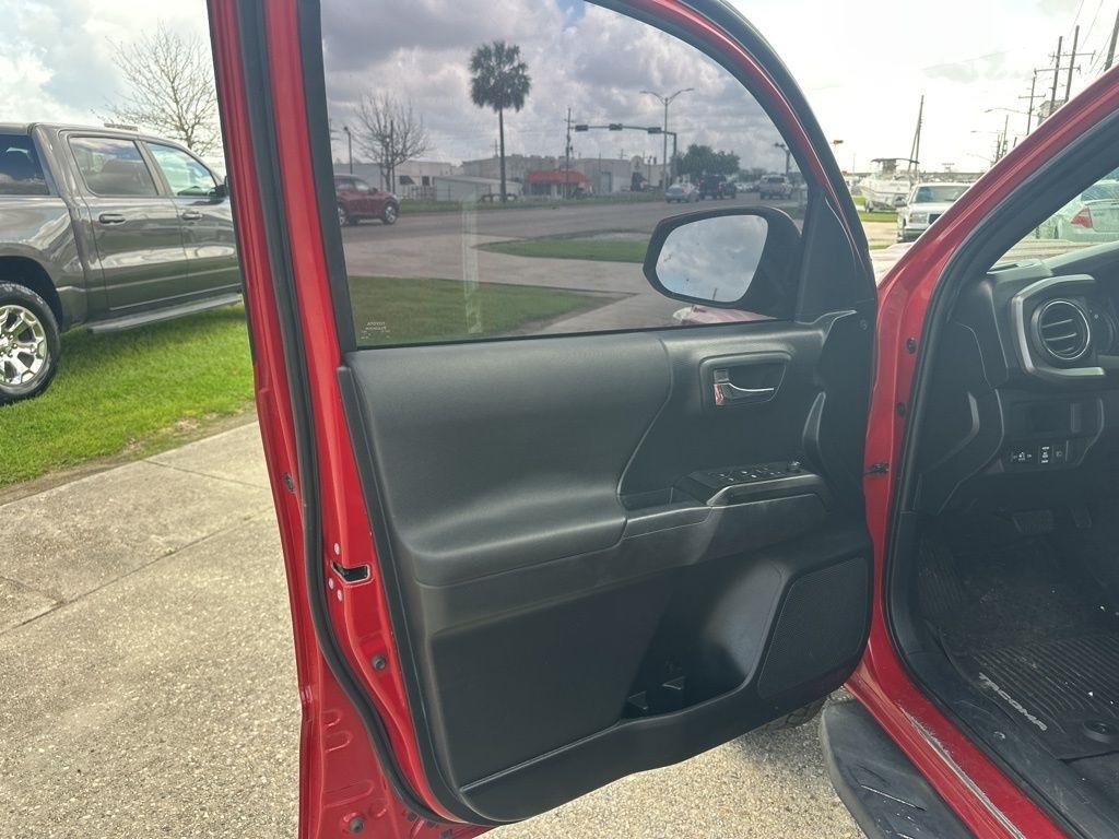 Toyota Tacoma SR5 Double Cab Long Bed V6 6AT 2WD 2019