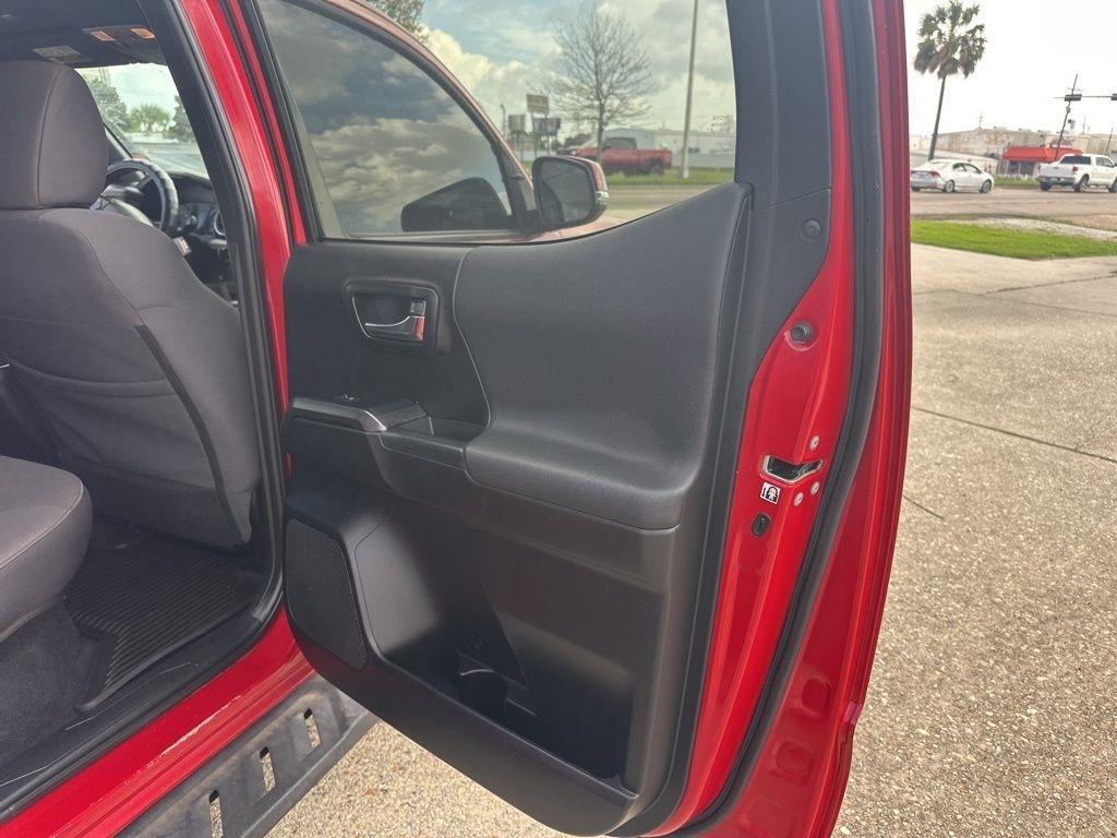 Toyota Tacoma SR5 Double Cab Long Bed V6 6AT 2WD 2019