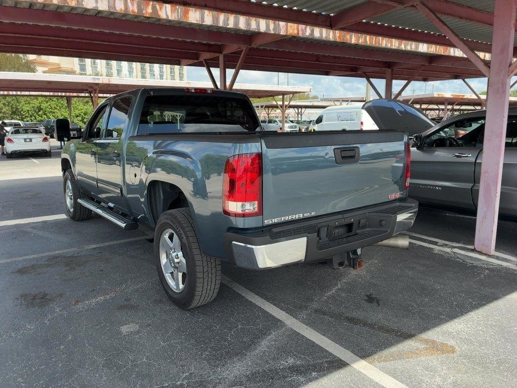 GMC Sierra 2500HD SLE Crew Cab 2WD 2014
