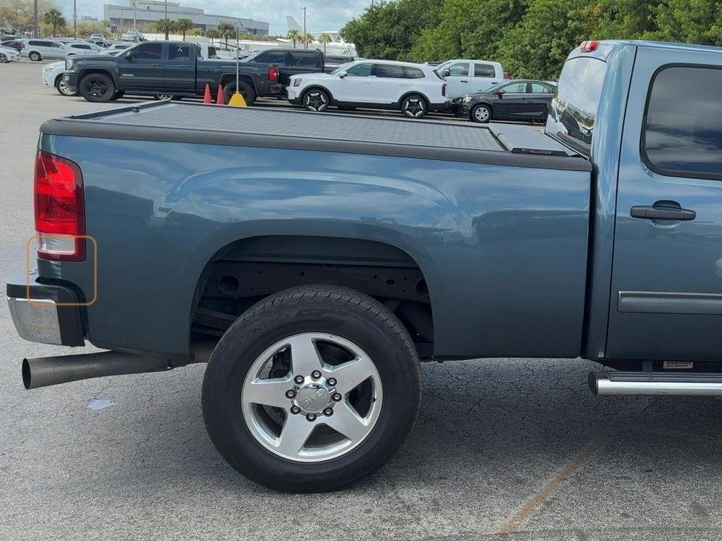 GMC Sierra 2500HD SLE Crew Cab 2WD 2014