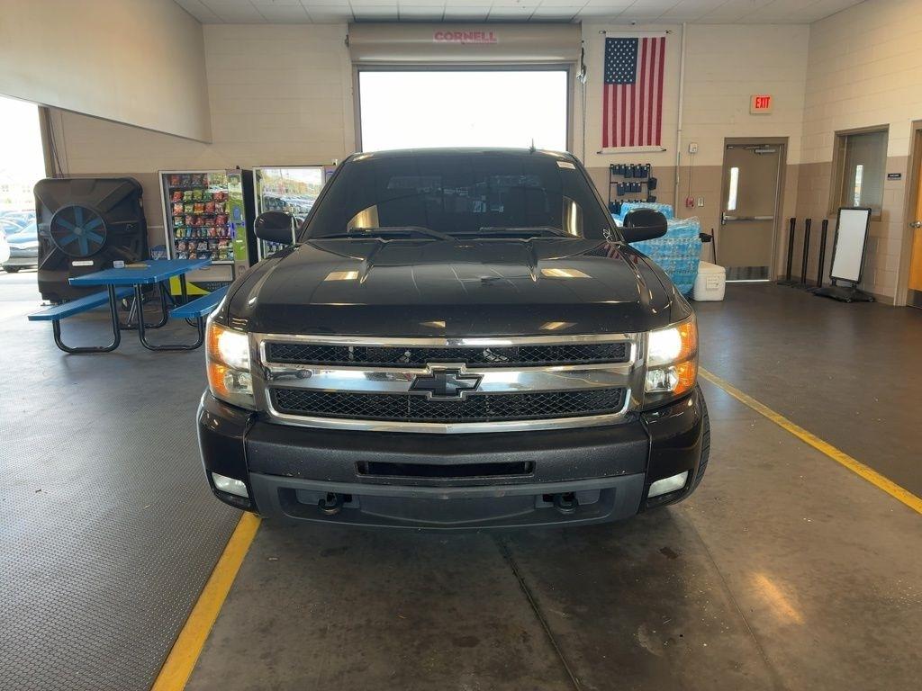 Chevrolet Silverado 1500 LTZ Crew Cab 4WD 2010