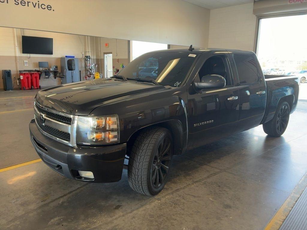 Chevrolet Silverado 1500 LTZ Crew Cab 4WD 2010