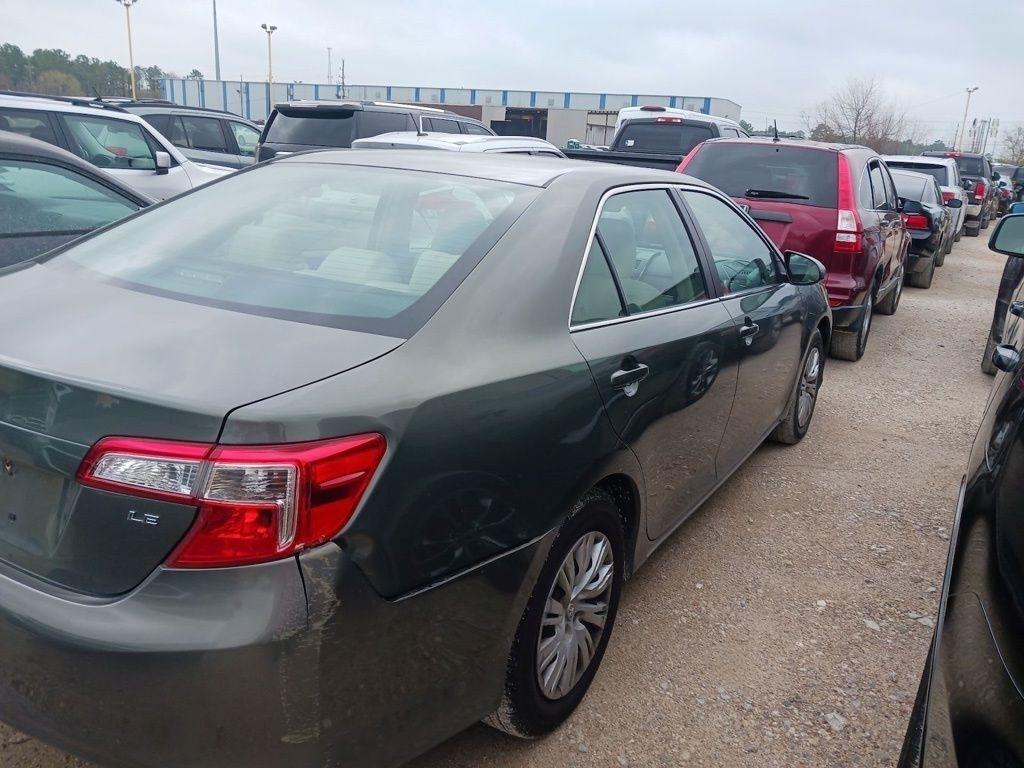Toyota Camry L 2014