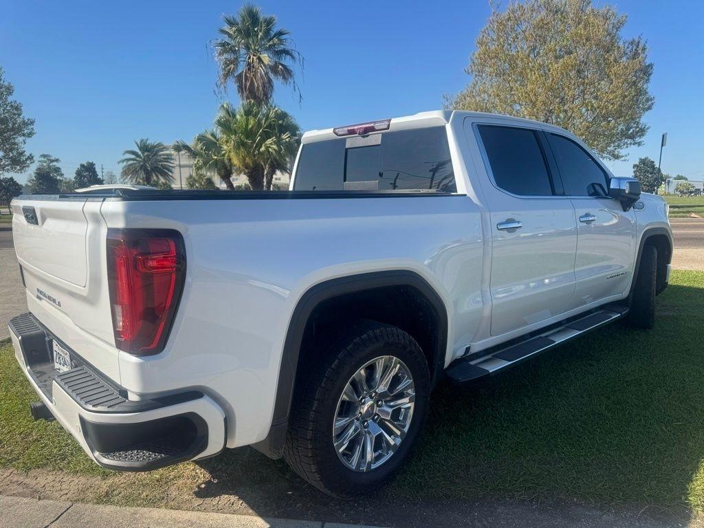 GMC Sierra 1500 Denali Crew Cab Short Box 4WD 2023