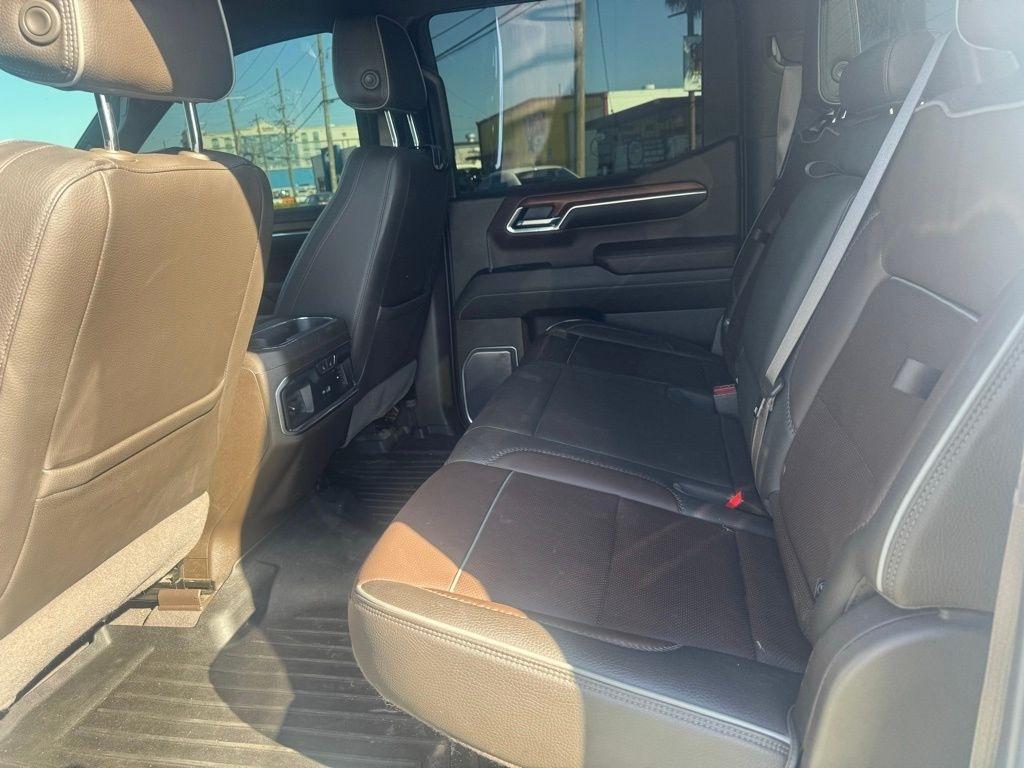 GMC Sierra 1500 Denali Crew Cab Short Box 4WD 2023