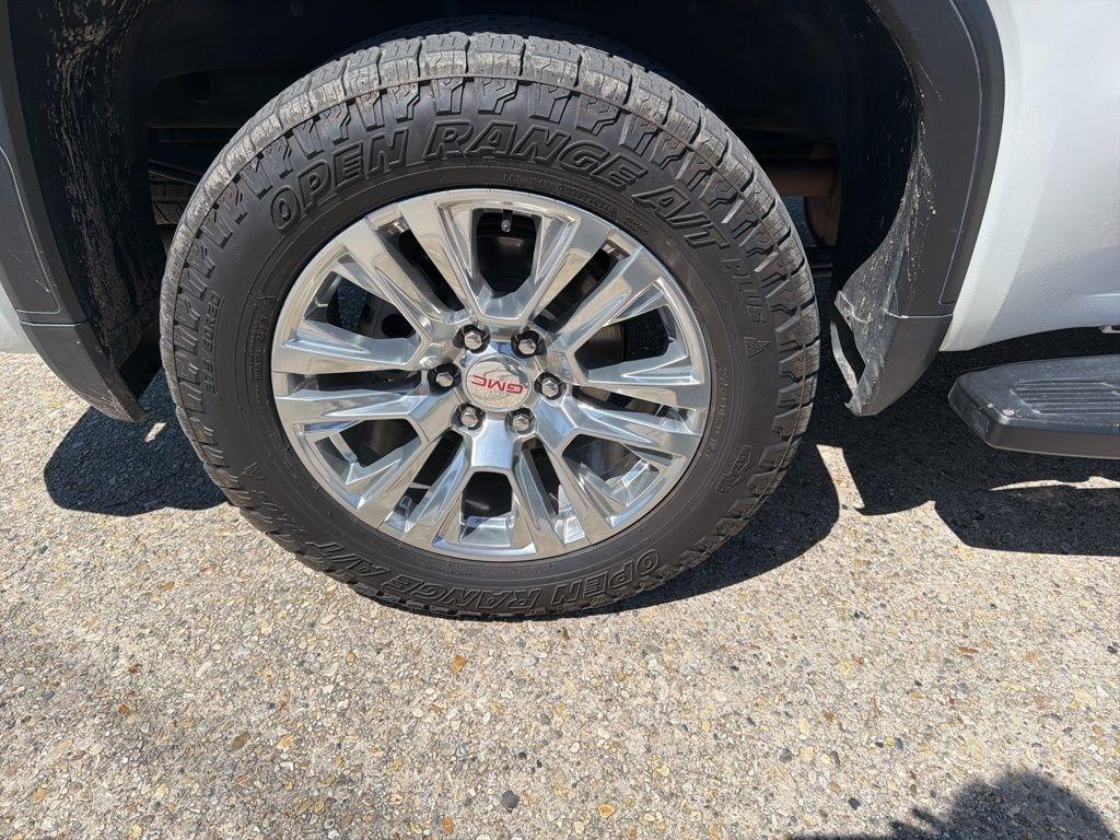 GMC Sierra 1500 Denali Crew Cab Short Box 4WD 2023