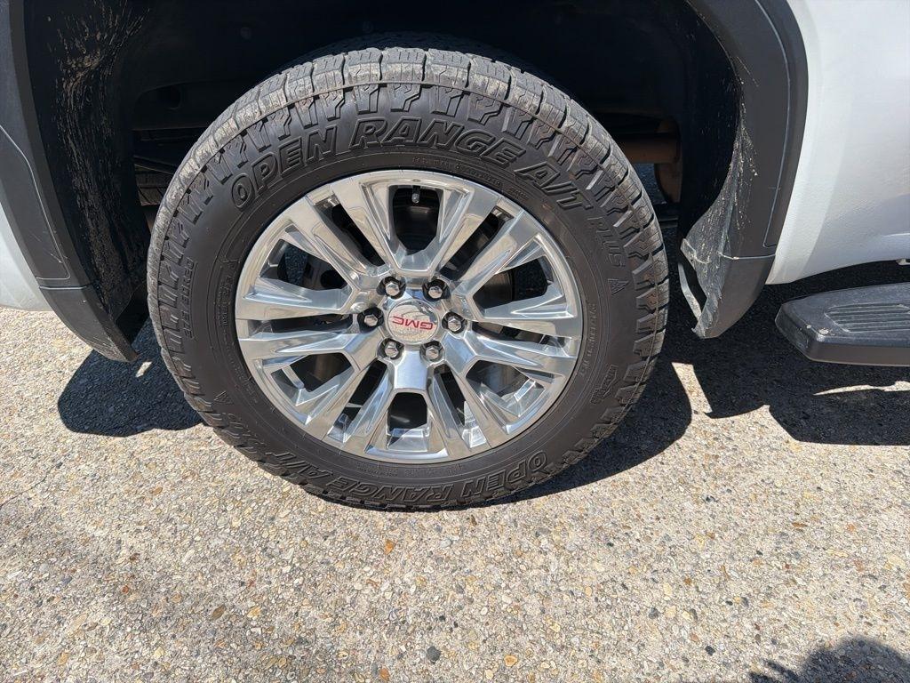 GMC Sierra 1500 Denali Crew Cab Short Box 4WD 2023