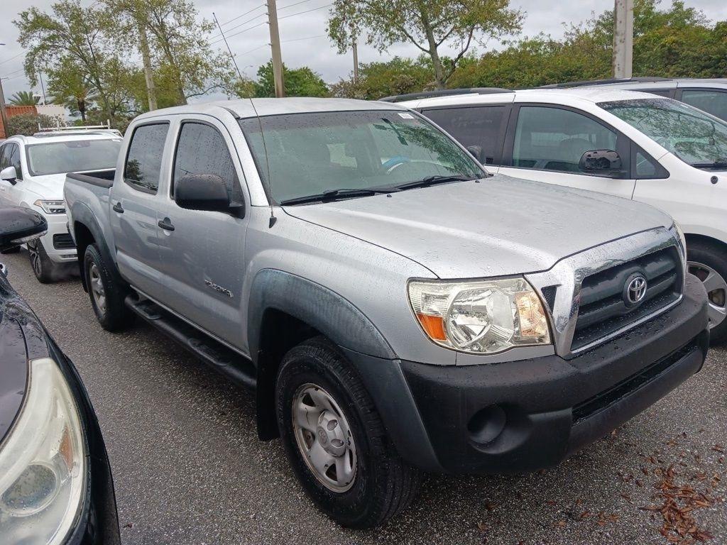Toyota Tacoma PreRunner Double Cab Auto 2WD 2011