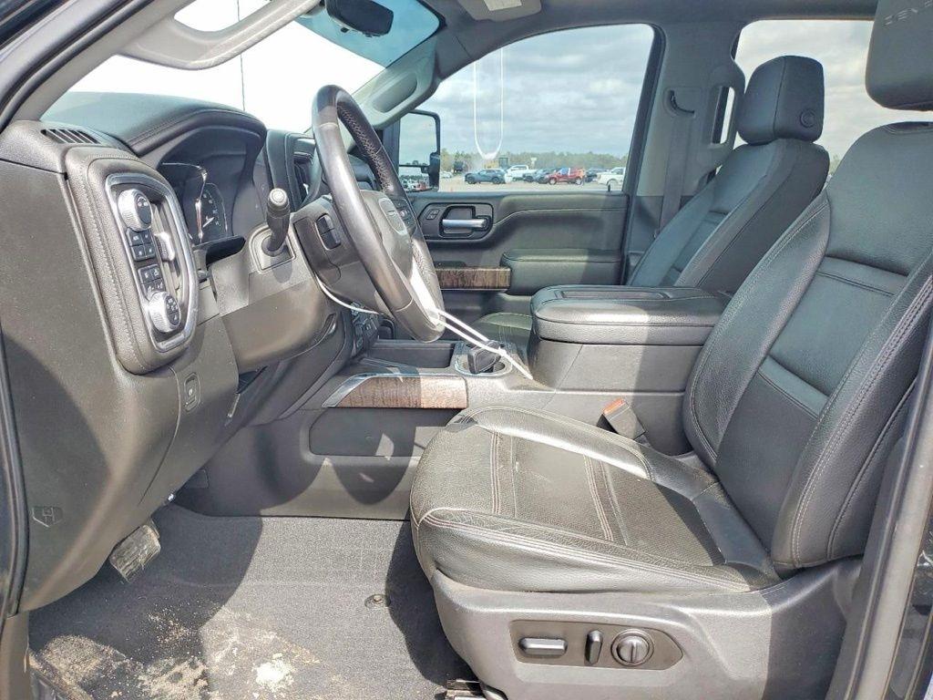 GMC Sierra 2500HD Denali Crew Cab 4WD 2021