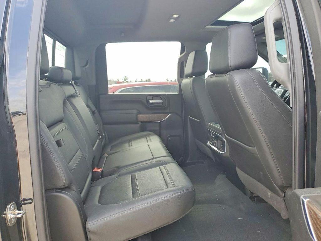 GMC Sierra 2500HD Denali Crew Cab 4WD 2021