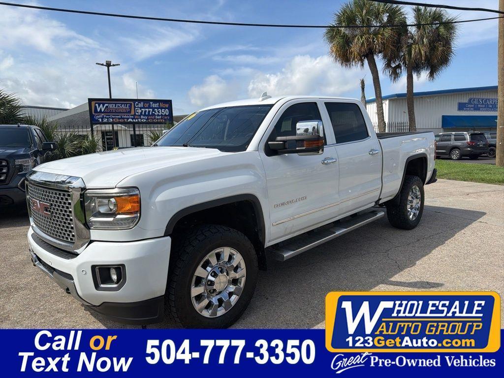 2016 GMC Sierra 2500HD Denali Crew Cab 4WD