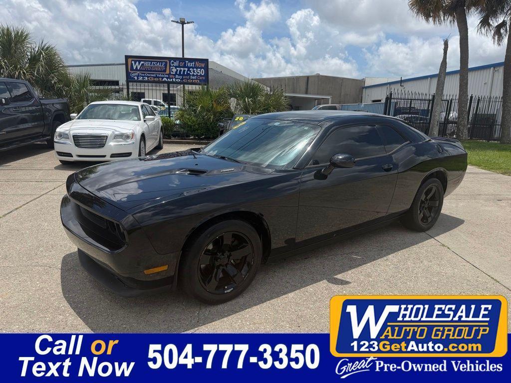 2013 Dodge Challenger R/T's photo