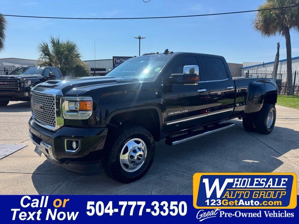 2017 GMC Sierra 3500HD Denali Crew Cab 4WD