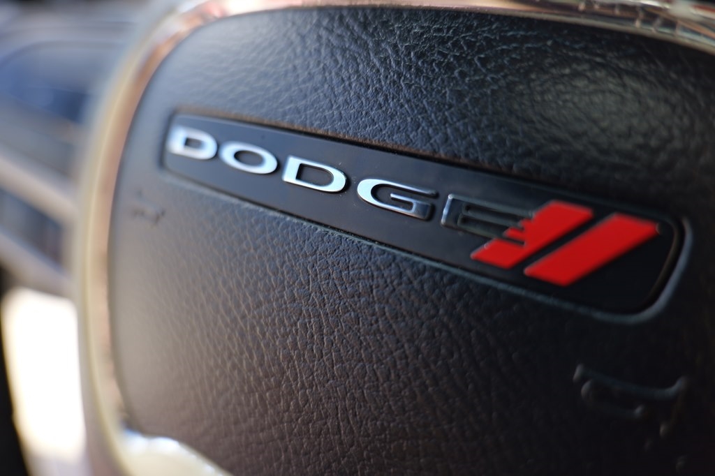 Dodge Charger  2020
