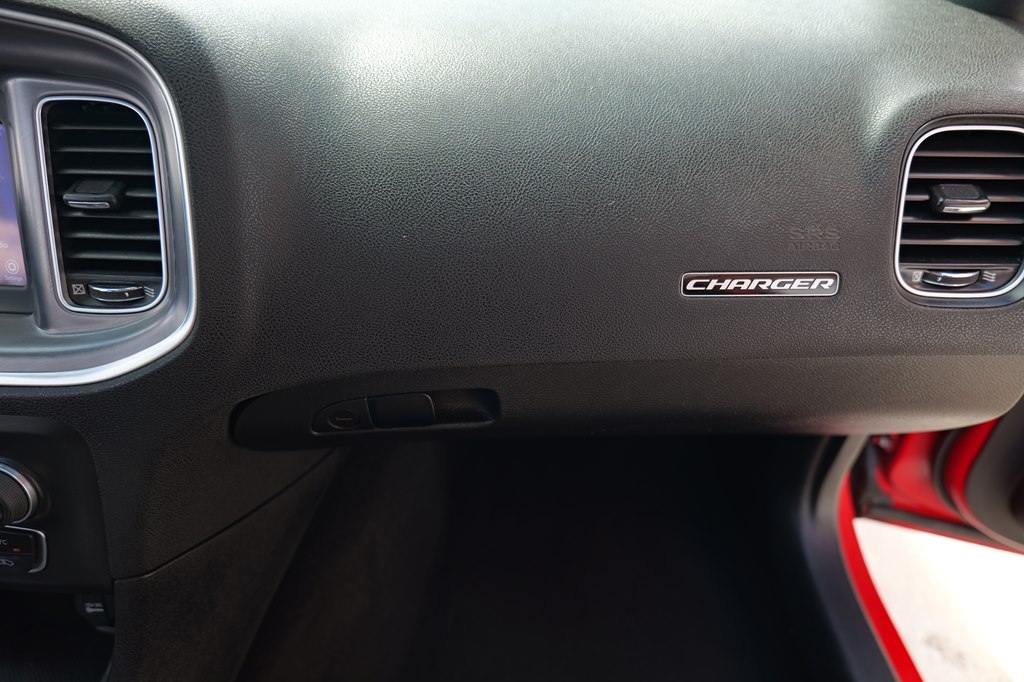 Dodge Charger  2020